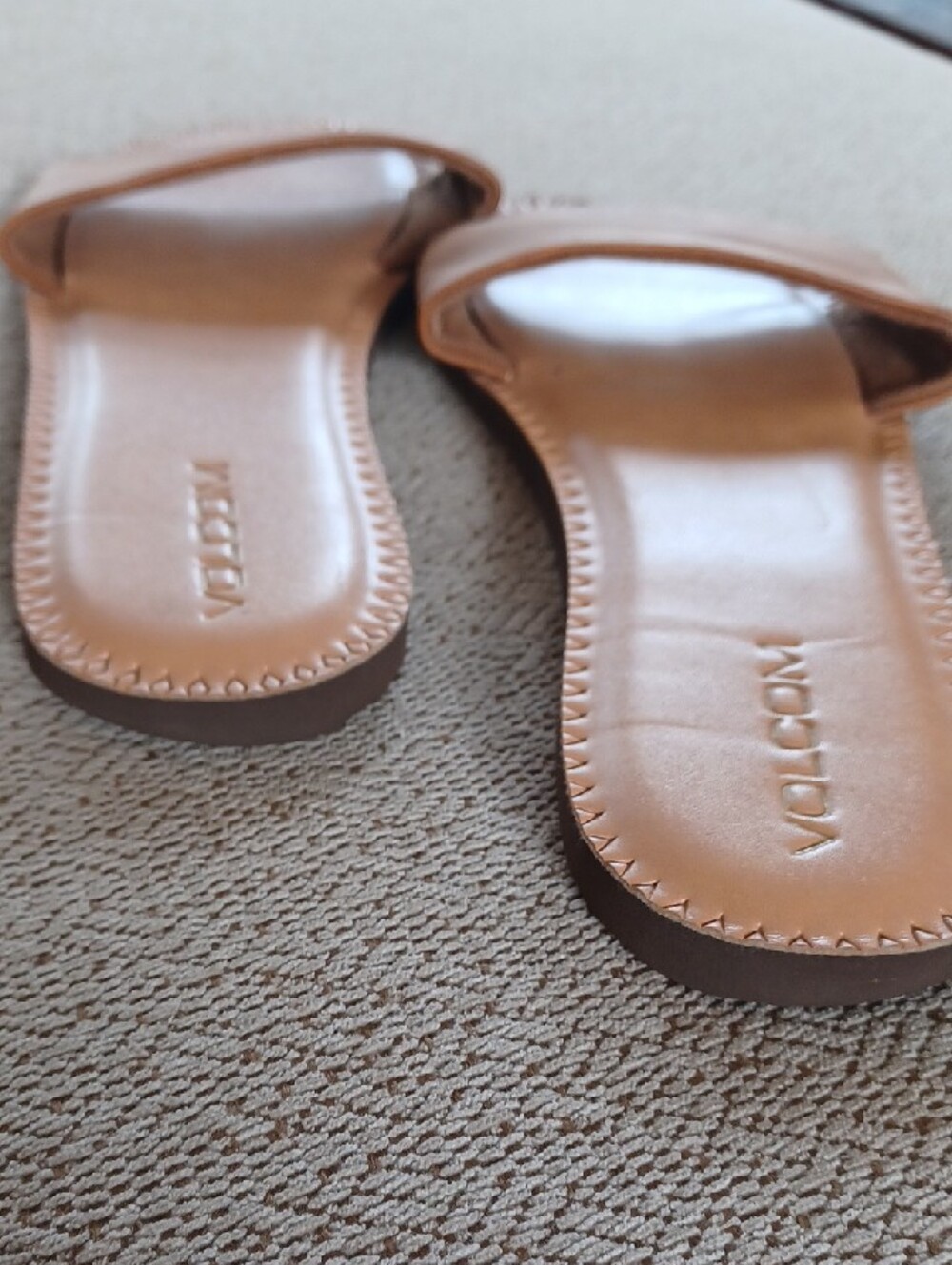 Volcom Tan Leather Slide Sandals - Picture 6 of 9